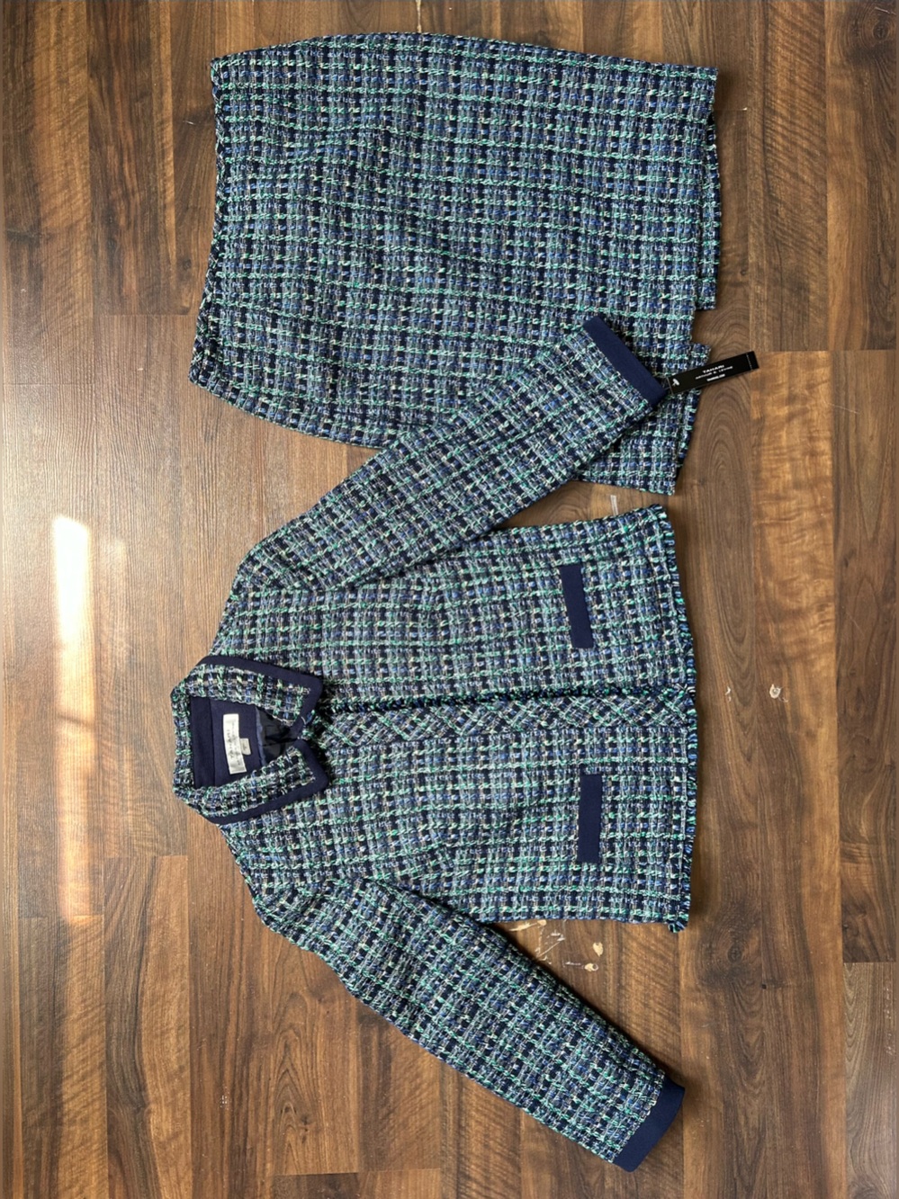 Textured Navy and Green Tweed Women's Blazer and Skirt Set | 6